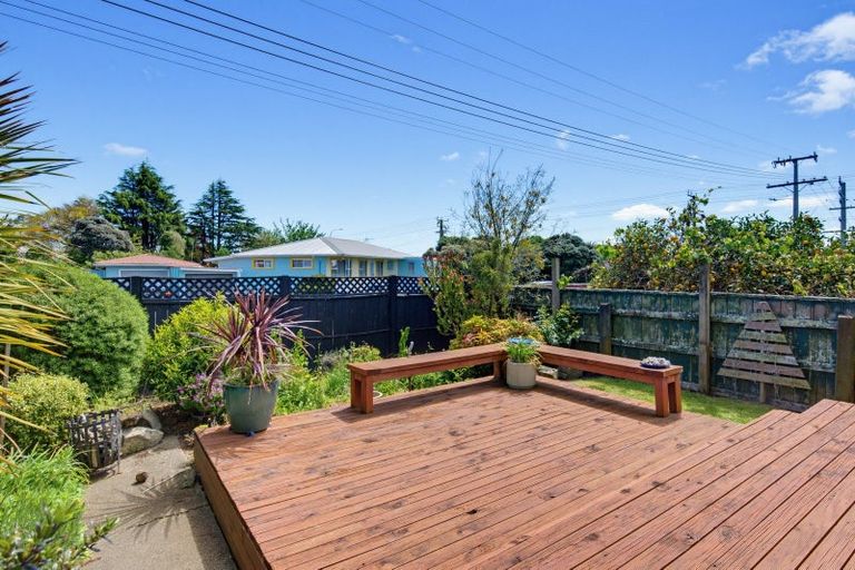 Photo of property in 3 Armagh Street, Levin, 5510