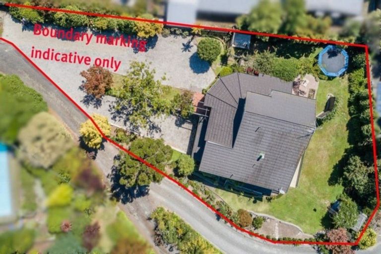 Photo of property in 3a Tauroa Road, Havelock North, 4130