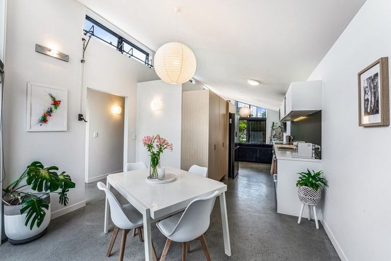 Photo of property in 8 Station Street, Hobsonville, Auckland, 0616