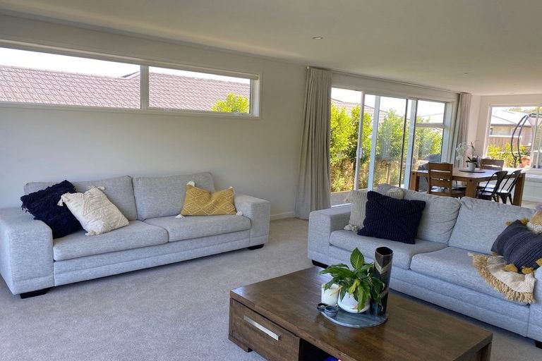 Photo of property in 92 Whakaturou Crescent, Pyes Pa, Tauranga, 3112