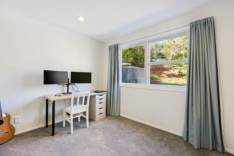 Photo of property in 79 Duncansby Road, Stanmore Bay, Whangaparaoa, 0932