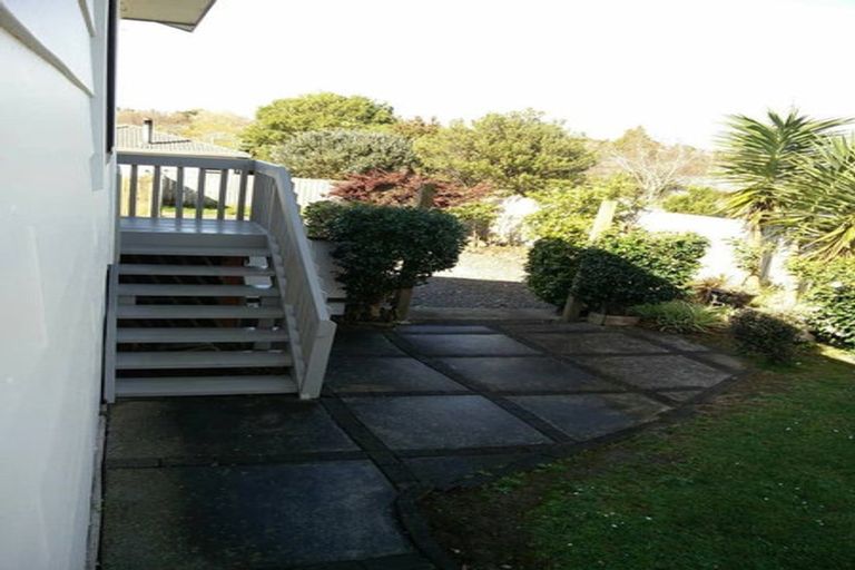 Photo of property in 12 Janese Place, Weymouth, Auckland, 2103