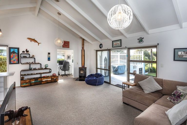 Photo of property in 298 Main Sh25 Road, Tairua, 3508