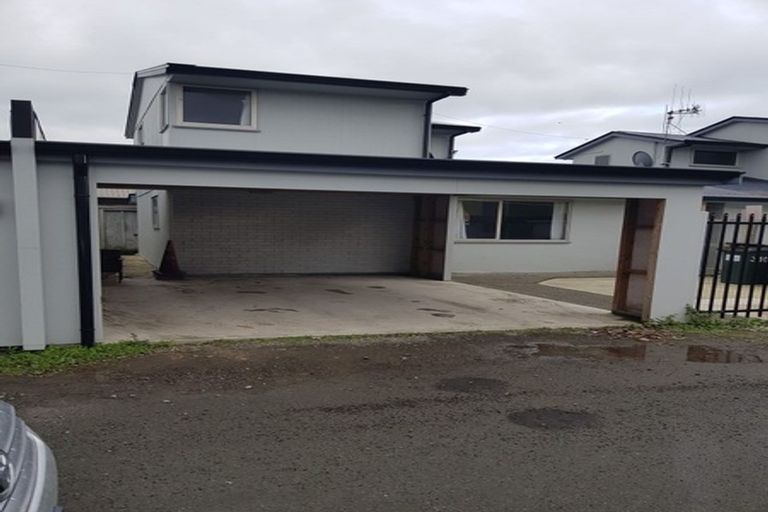 Photo of property in 1/107a Ferguson Street, West End, Palmerston North, 4412