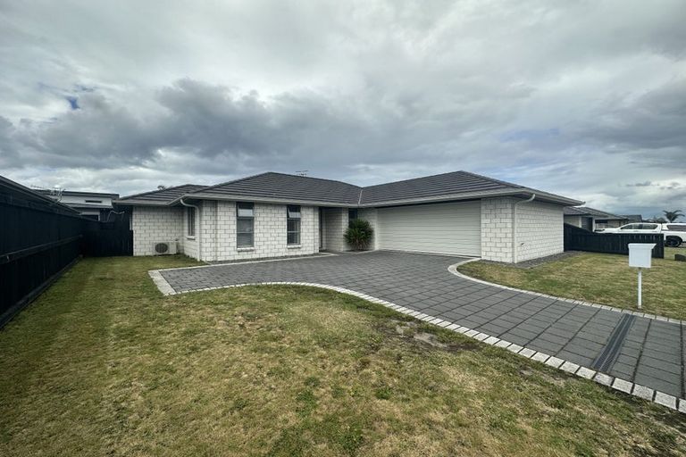 Photo of property in 39 Kohekohe Road, Papamoa Beach, Papamoa, 3118