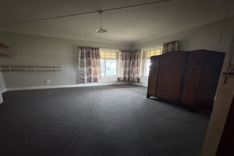 Photo of property in 27 Naish Street, Balclutha, 9230