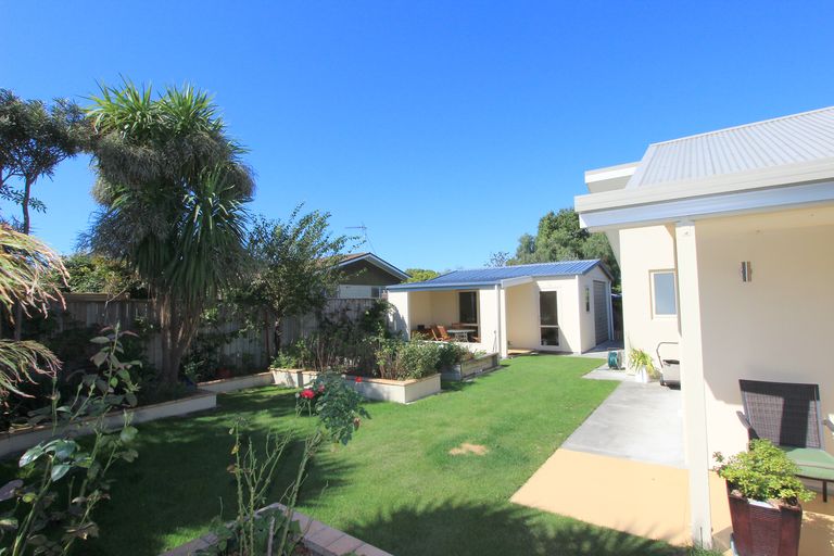 Photo of property in 20 Magnolia Drive, Springlands, Blenheim, 7201