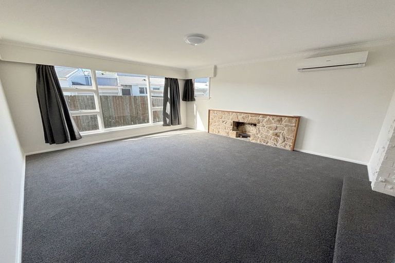 Photo of property in 56 Peer Street, Upper Riccarton, Christchurch, 8041