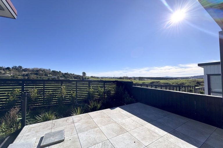 Photo of property in 25 Tahere Road, Totara Park, Auckland, 2019