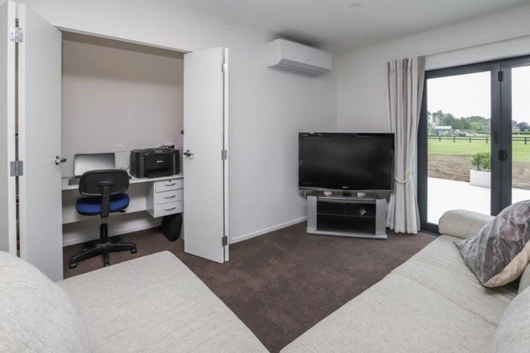 Photo of property in 3 Clover Close, Matangi, Hamilton, 3283