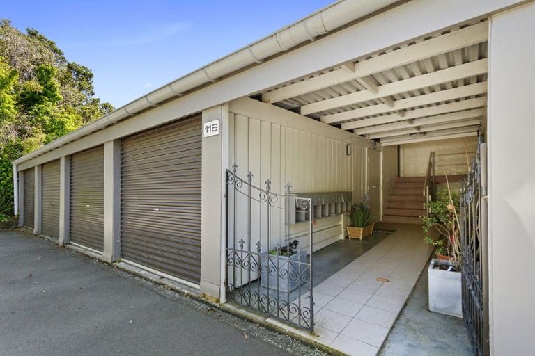 Photo of property in 4/116 Mairangi Road, Wilton, Wellington, 6012