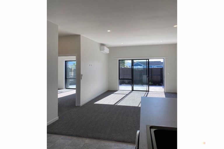 Photo of property in 8a Holmes Street, Waimate, 7924