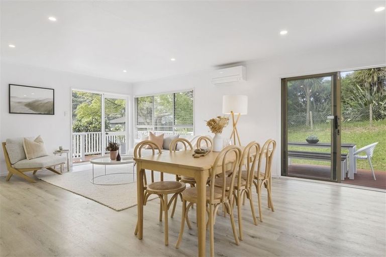 Photo of property in 2/69 Simon Ellice Drive, Bayview, Auckland, 0629