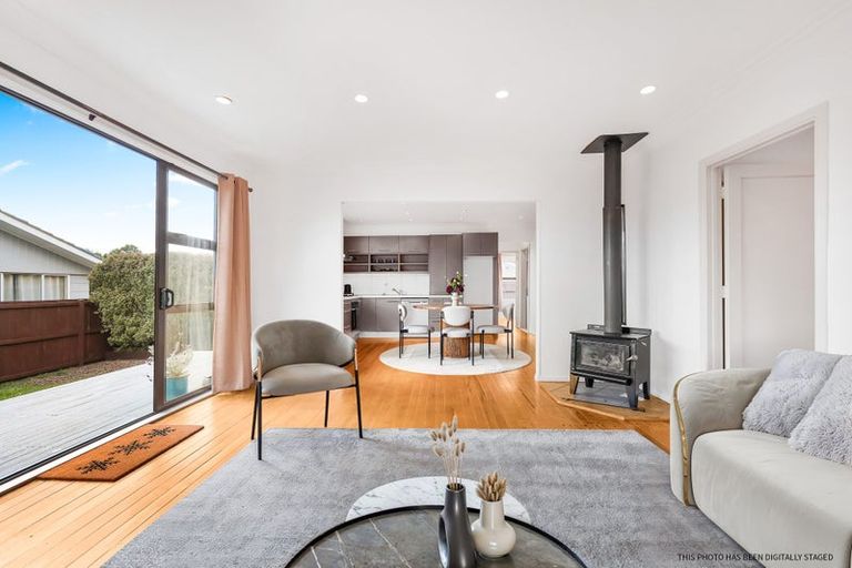 Photo of property in 37a Border Road, Henderson, Auckland, 0612