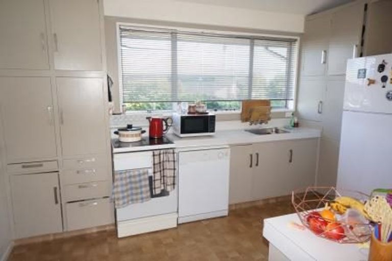 Photo of property in 32 East Belt, Rangiora, 7400