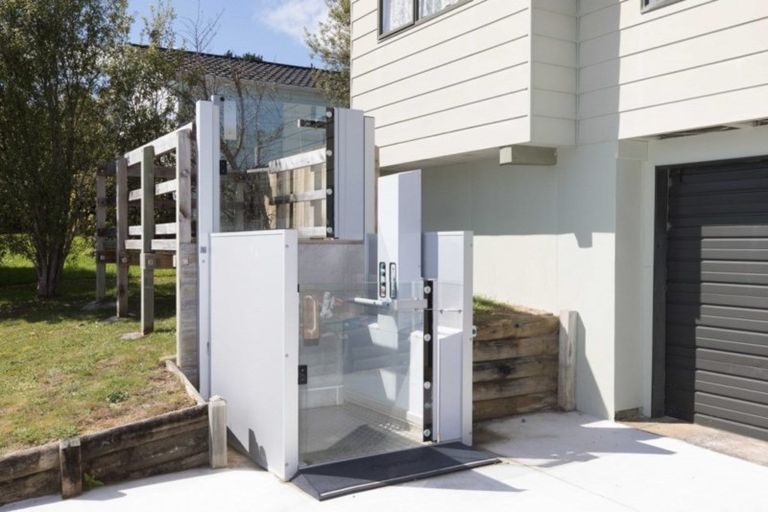 Photo of property in 18b Rose Street, Ranui, Porirua, 5024