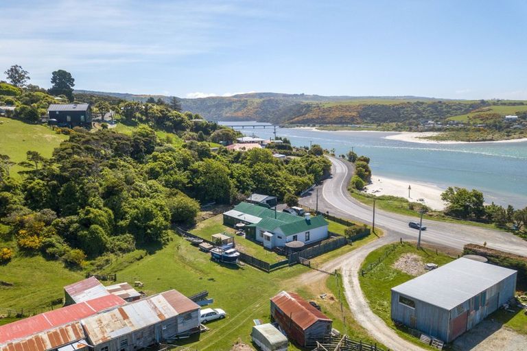 Photo of property in 2 Moturata Road, Taieri Beach, Brighton, 9091