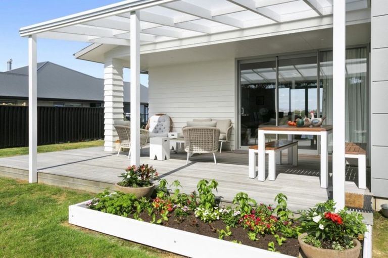 Photo of property in 18 Oak Ridge Drive, Te Awamutu, 3800