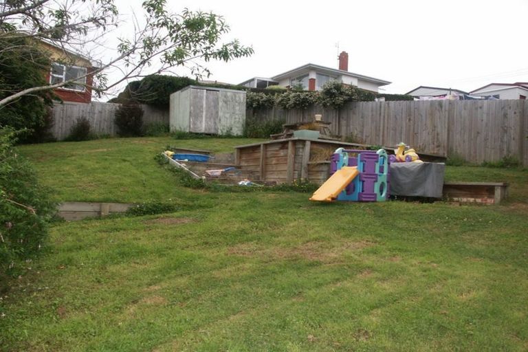 Photo of property in 23 Agnes Street, Kenmure, Dunedin, 9011