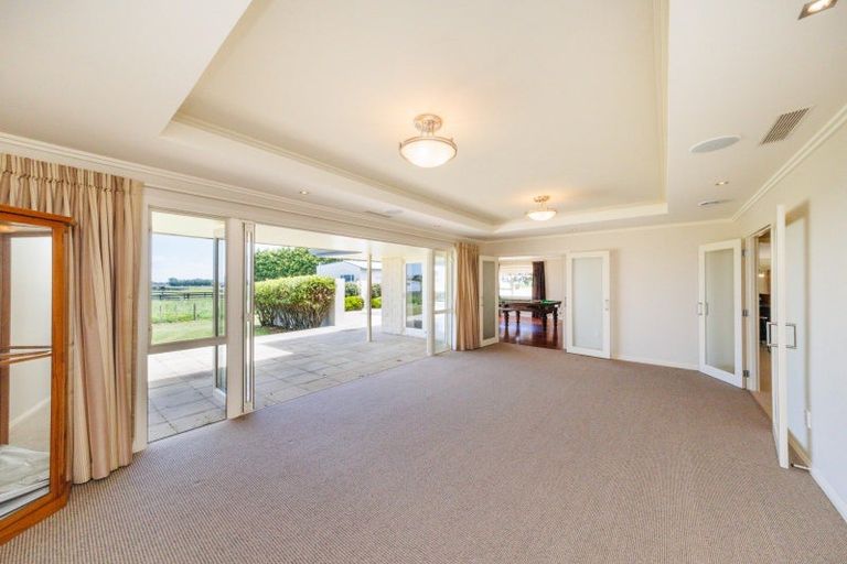Photo of property in 5 Te Arakura Road, Newbury, Feilding, 4775