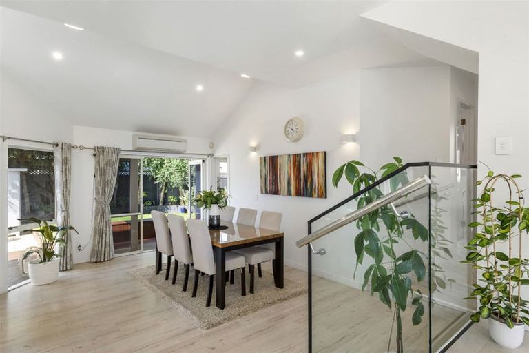 Photo of property in 1/11 Pine Ridge Terrace, Hauraki, Auckland, 0622