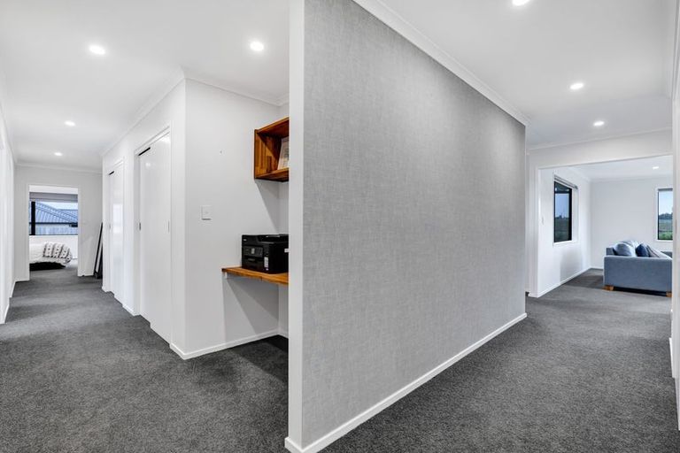 Photo of property in 20a Larlin Drive, Hawera, 4675