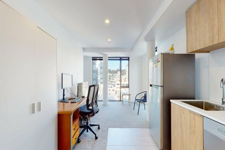 Photo of property in Pinnacle Apartments, W806/160 Victoria Street, Te Aro, Wellington, 6011