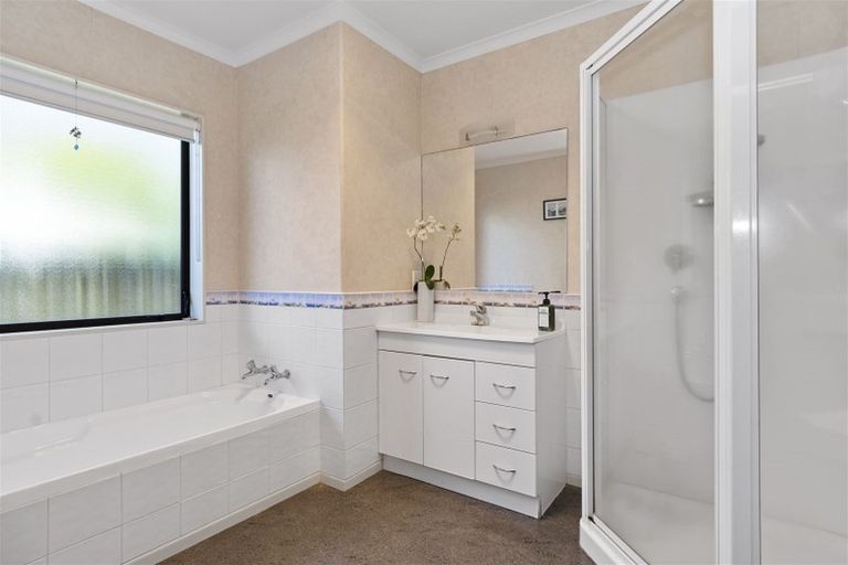 Photo of property in 21 Nicole Place, Papamoa Beach, Papamoa, 3118