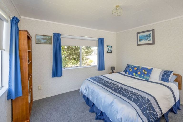 Photo of property in 5 Scott Avenue, Otaki Beach, Otaki, 5512