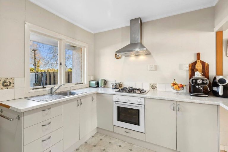 Photo of property in 3b Vogel Street, Cambridge, 3434