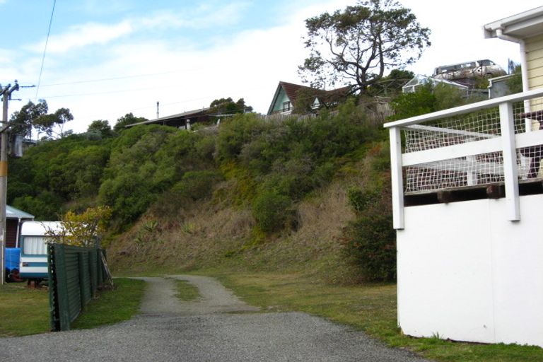 Photo of property in 10 Afon Street, Moeraki, 9482
