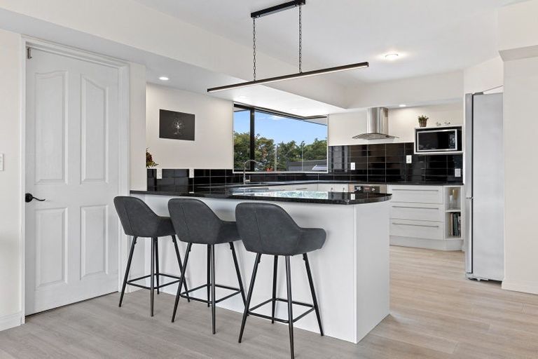 Photo of property in 195 Mound Road, Broomfield, 7482