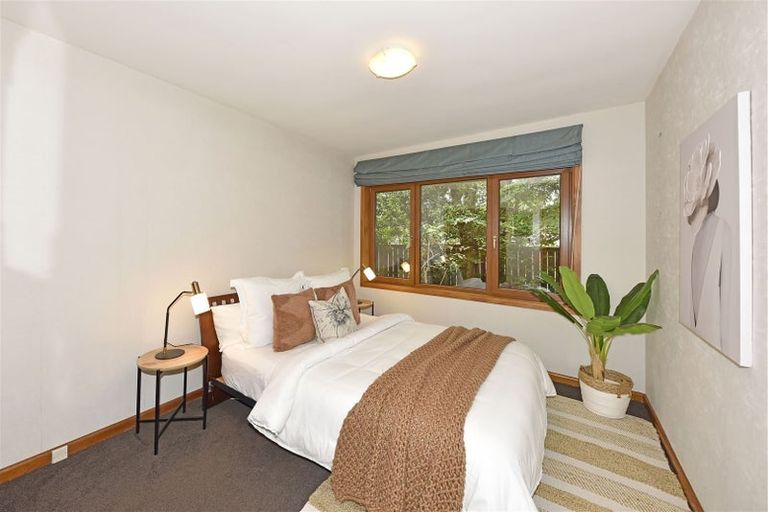 Photo of property in 2 Hadlow Place, Burnside, Christchurch, 8041