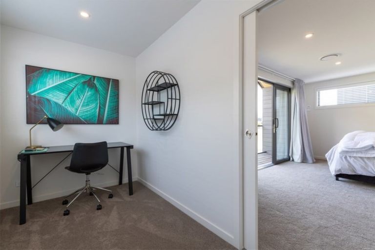 Photo of property in 1b Rannoch Drive, Jacks Point, Queenstown, 9371