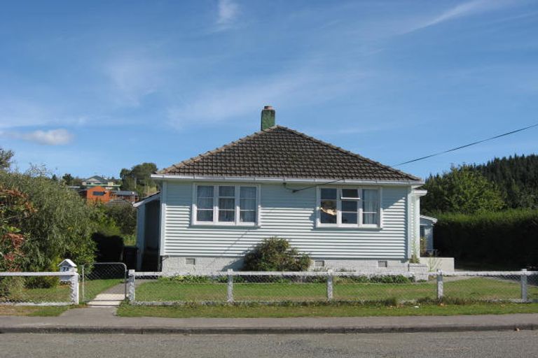 Photo of property in 72 Wilson Street, Geraldine, 7930