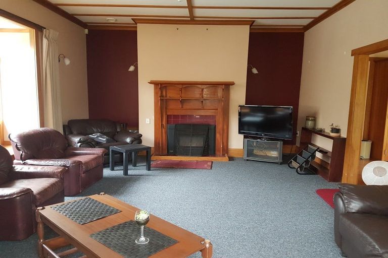 Photo of property in 25 Ranfurly Street, Hokowhitu, Palmerston North, 4410