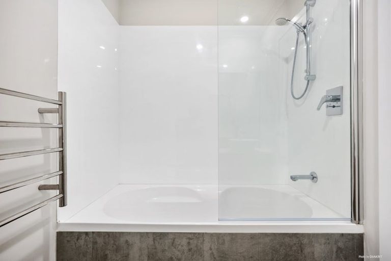 Photo of property in 5 Manawatere Way, Flat Bush, Auckland, 2019