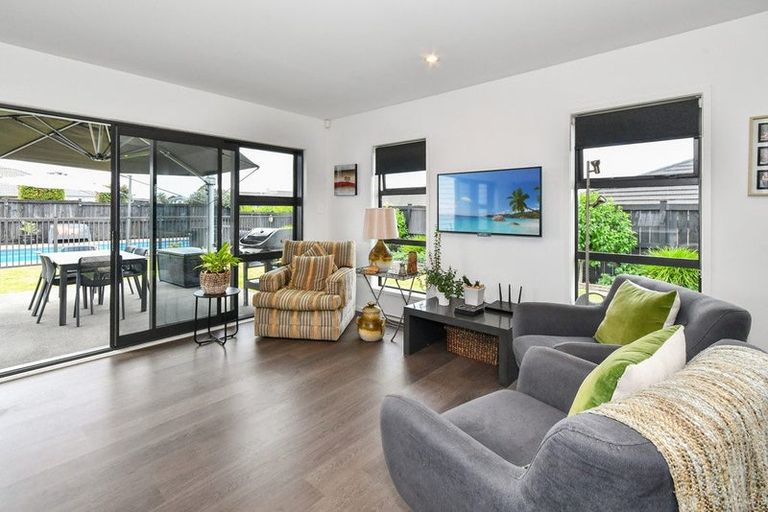 Photo of property in 9 Searle Drive, Patumahoe, Pukekohe, 2679