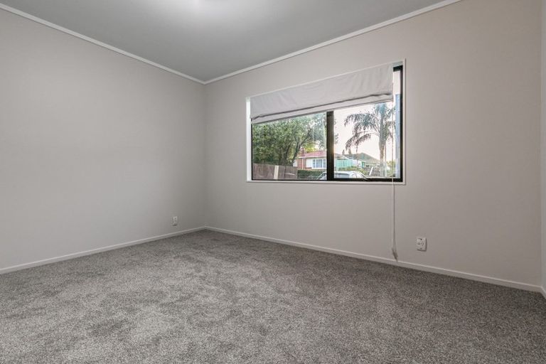 Photo of property in 2/25a Clark Road, Pahurehure, Papakura, 2113