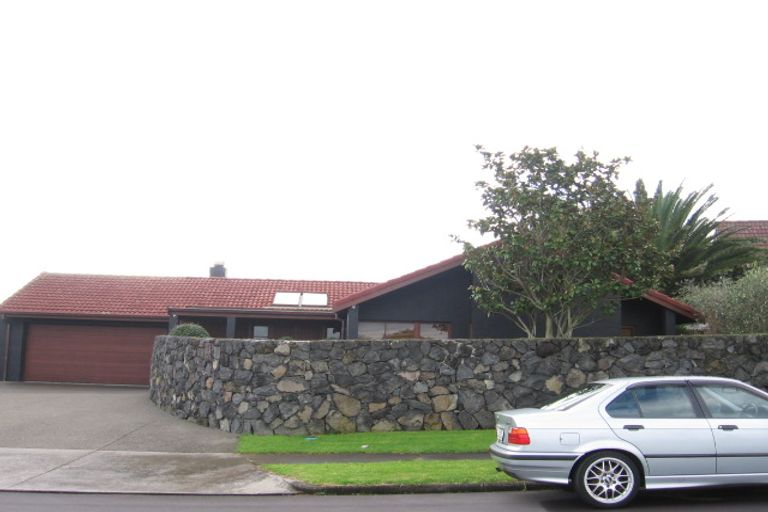 Photo of property in 3 Oleander Point, Farm Cove, Auckland, 2012