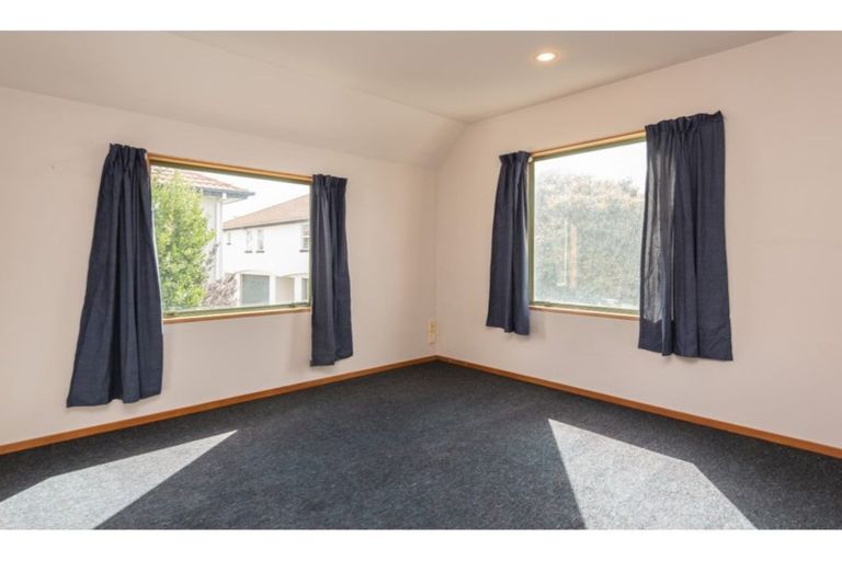 Photo of property in 2/11 Crohane Place, Addington, Christchurch, 8024