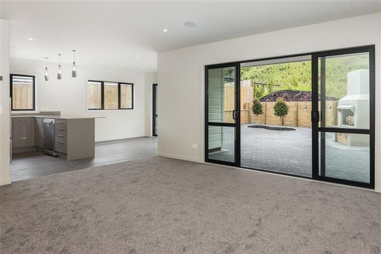 Photo of property in 39 Rochfort Crescent, Pyes Pa, Tauranga, 3112