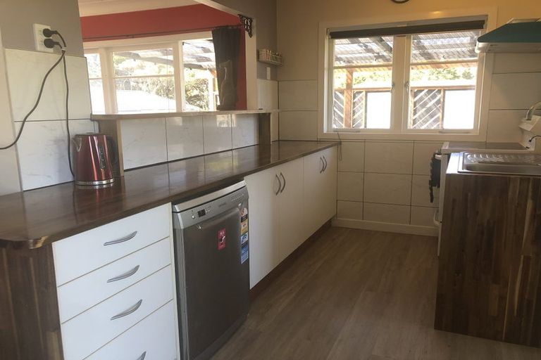 Photo of property in 2083a Paparoa Valley Road, Paparoa, 0571