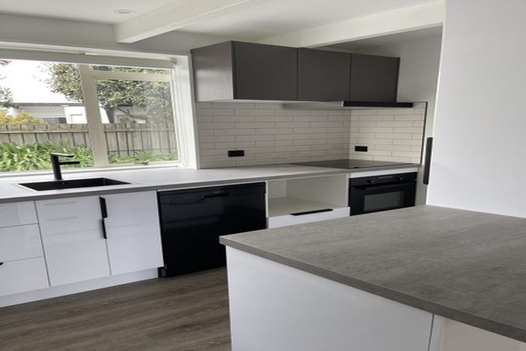 Photo of property in 2/40 Ranfurly Street, St Albans, Christchurch, 8014