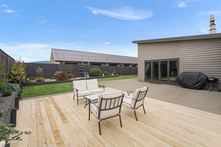 Photo of property in 97 The Drive, Paraparaumu Beach, Paraparaumu, 5032