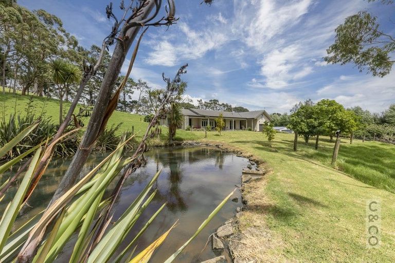Photo of property in 589 Inland Road, Helensville, 0875