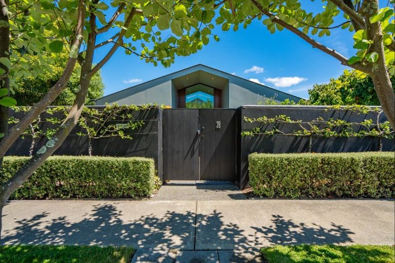 Photo of property in 39 Rainbow Drive, Rainbow Point, Taupo, 3330