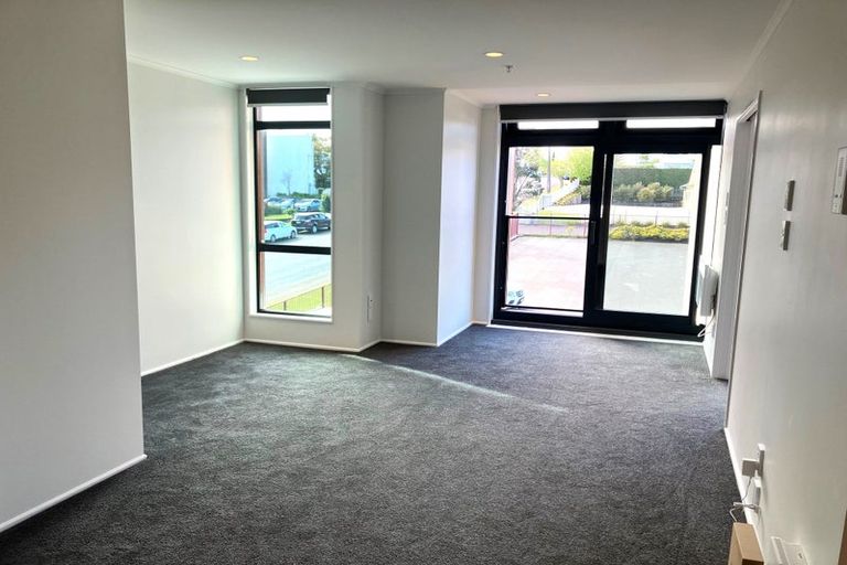 Photo of property in 8d/30 Westward Ho, Glen Eden, Auckland, 0602