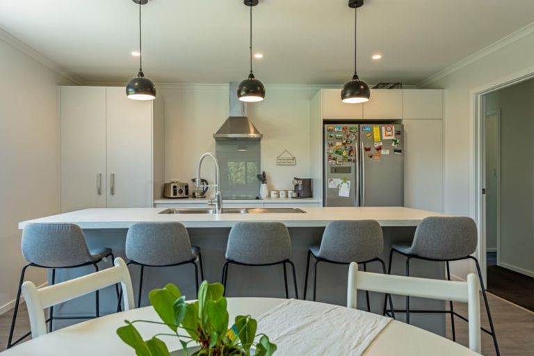 Photo of property in 149 Albert Road, Tokomaru, Palmerston North, 4474