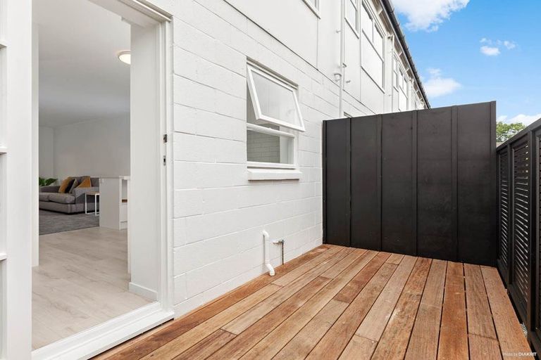 Photo of property in 6/29a Birdwood Crescent, Parnell, Auckland, 1052